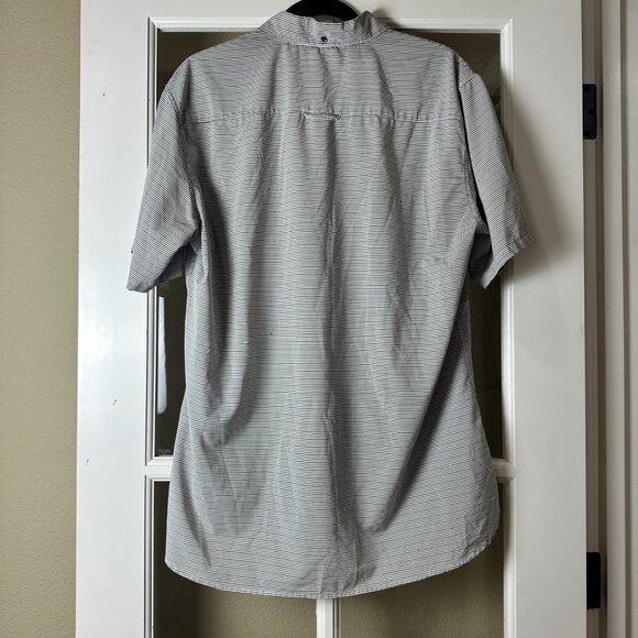 HURLEY Stretch Fit Short Sleeve Button Down Shirt Size Large - Picture 9 of 12